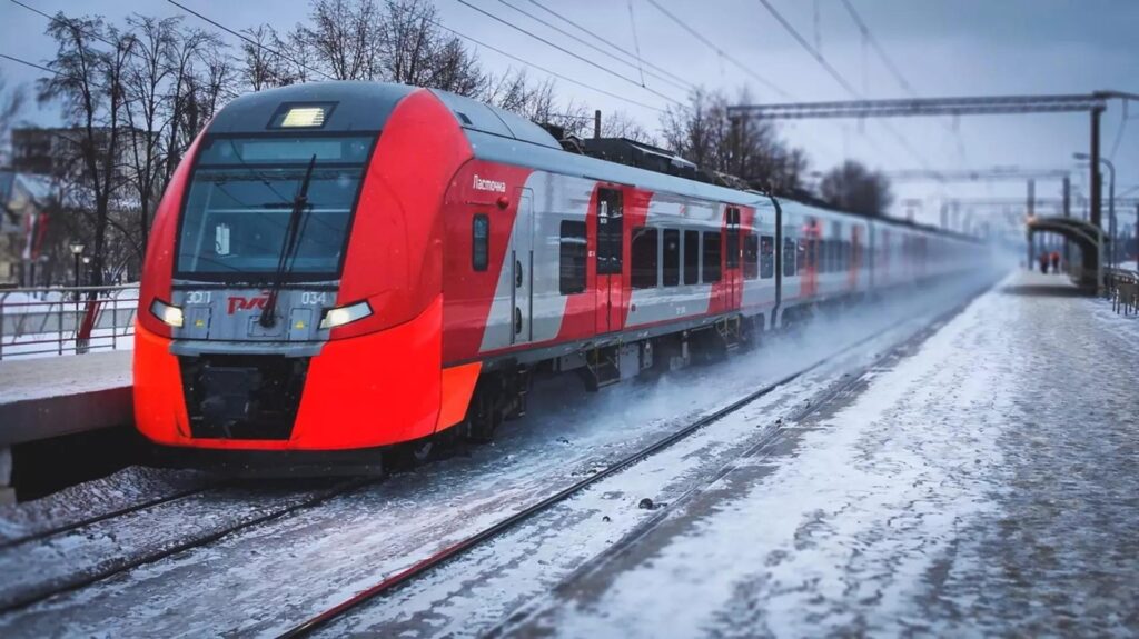 Горнолыжный сезон продлен: электрички «Финист» доставят к курортам Пермского края до конца марта