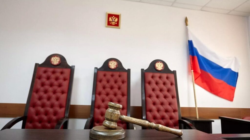 Суд обязал сожительницу мэра Кунгура снести незаконные постройки из-за земельного спора с соседями