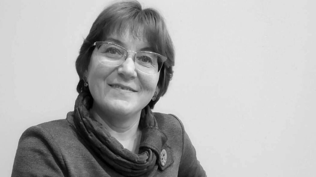 Трагедия в поселке Кын: Директор школы погибла под обрушившимся снегом