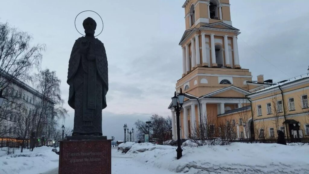 Пермяков ожидает резкое падение атмосферного давления к выходным