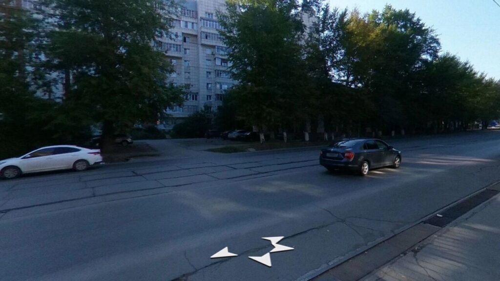 В Перми ограничено движение транспорта на улице Карпинского до конца апреля