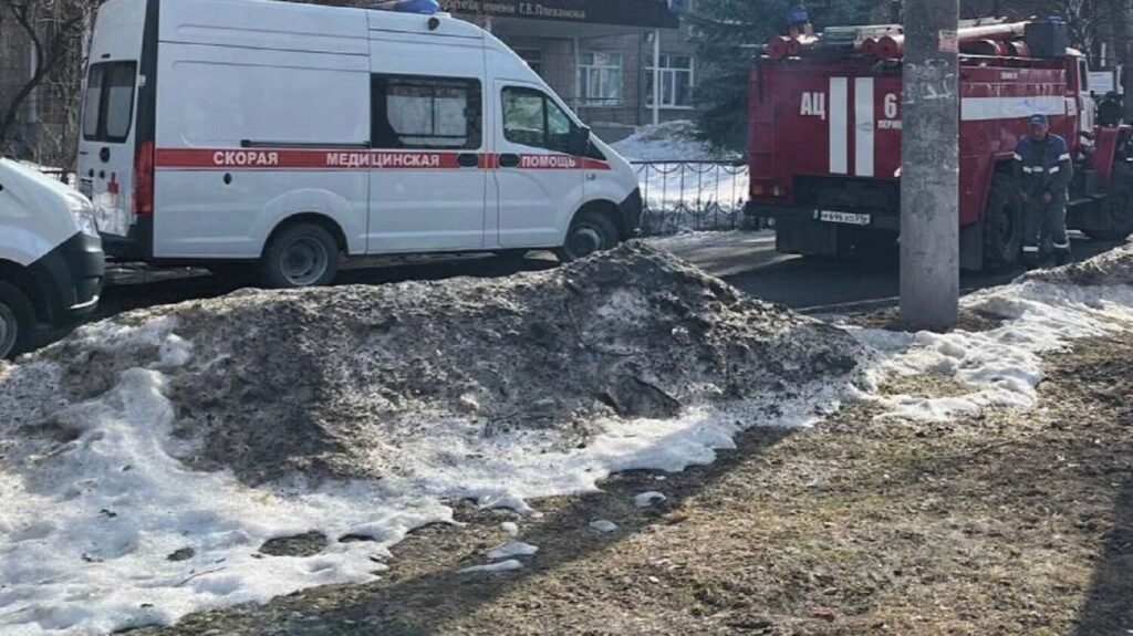 Пермь в напряжении: волна ложных минирований парализовала учебные заведения