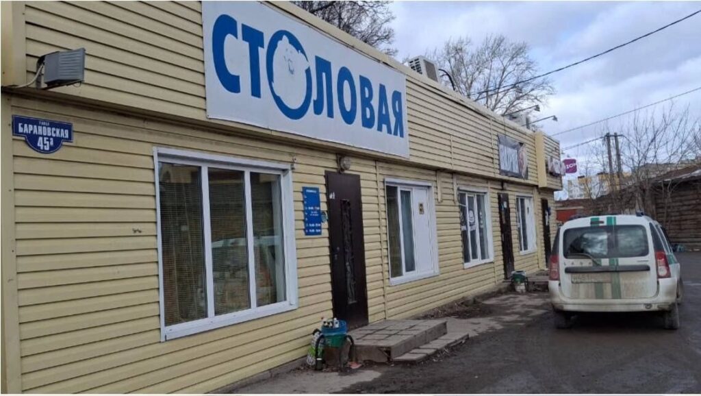 Кунгурская столовая закрыта на 90 суток из-за грубых нарушений: салаты готовили в тазиках и ведрах