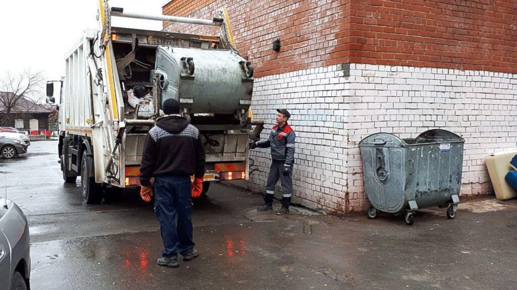 Цифровой контроль за вывозом мусора: мобильное приложение повышает качество работы спецтехники