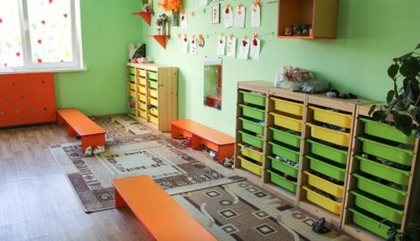 В Красновишерске разгорается конфликт из-за закрытия детского сада: родители против перевода детей
