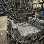 В Кунгуре появился Железный Трон из мечей