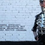 Осужденный получил дополнительный срок после нападения на сотрудника СИЗО из-за отказа от досмотра