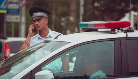 Юные гонщики: Почему подростки в Прикамье массово садятся за руль мотоциклов без прав и чем это опасно?